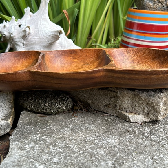 Vintage Wooden “Monkey Pod” Bowl-Pea Pod Shape - Picture 14 of 16